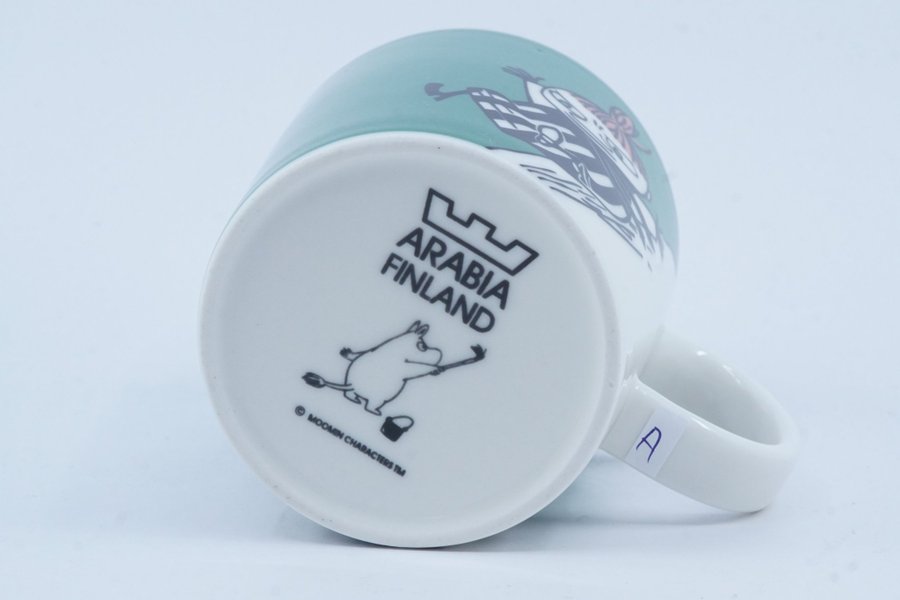 Muminmugg Lilla My glider grön / Moomin Mug Little My Sliding [A]