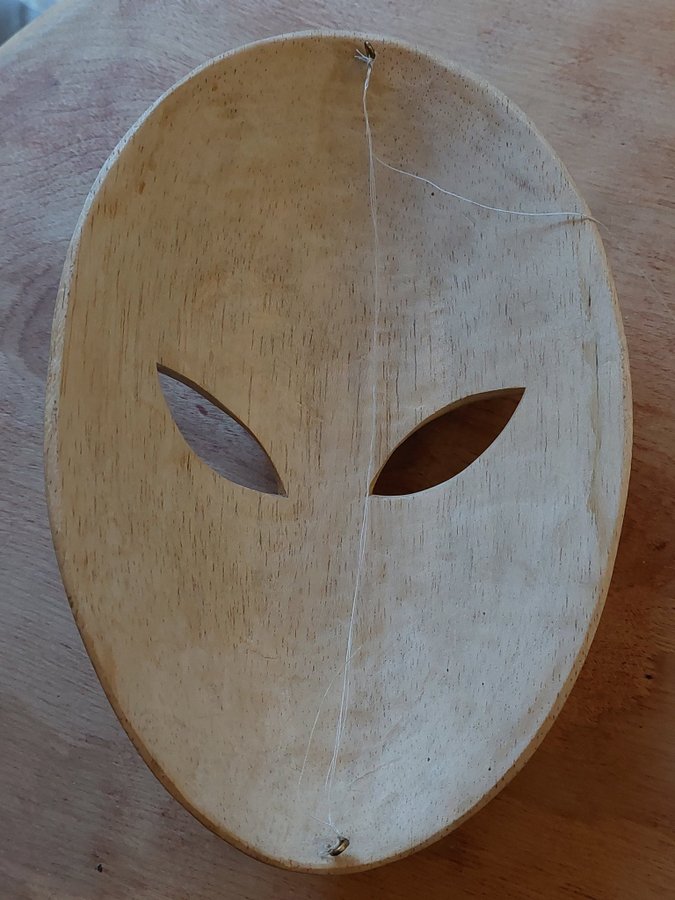 Mask i trä