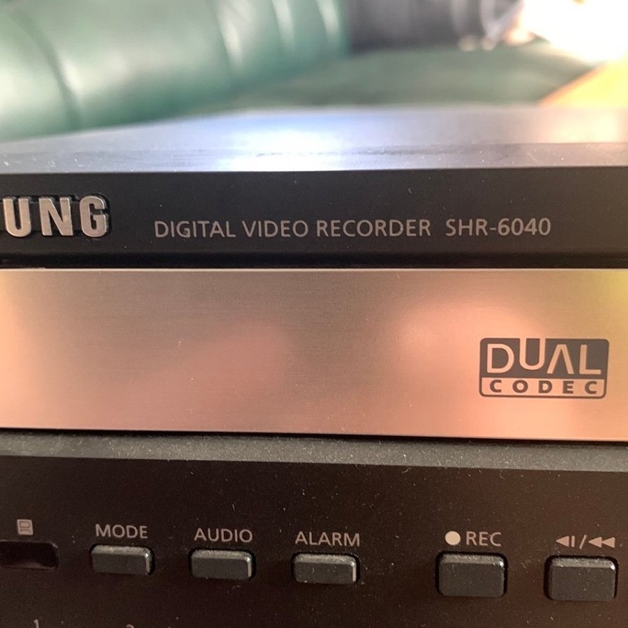 Samsung SHR-6040 Digital Video Recorder