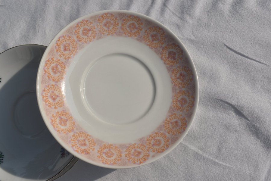 Ett Kaffefat, fat Uppsala Ekeby Sweden Karlskrona, porslin, retro, vintage