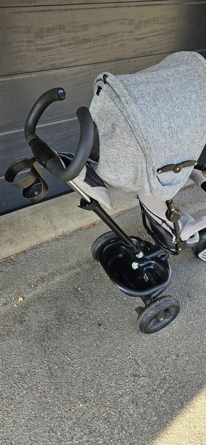 Kinderkraft Trike med föräldrahandtag