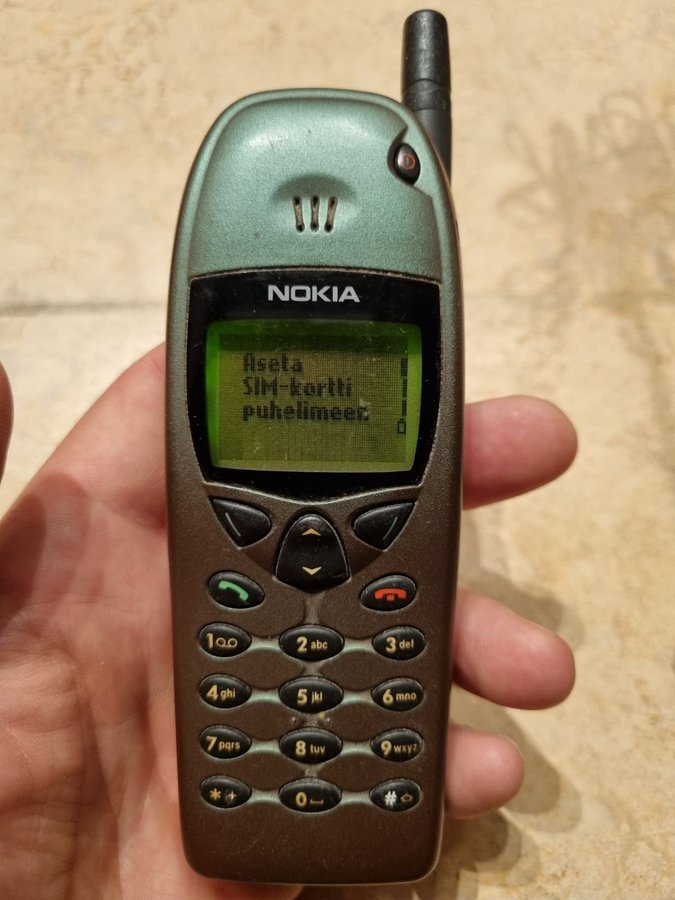 2st Nokia 6110