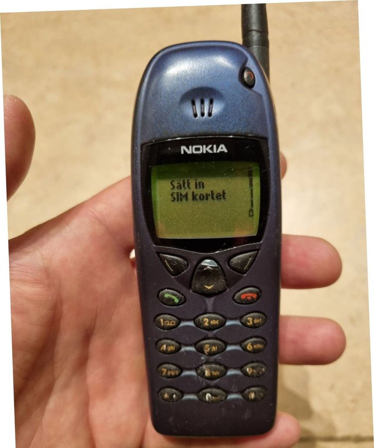 2st Nokia 6110