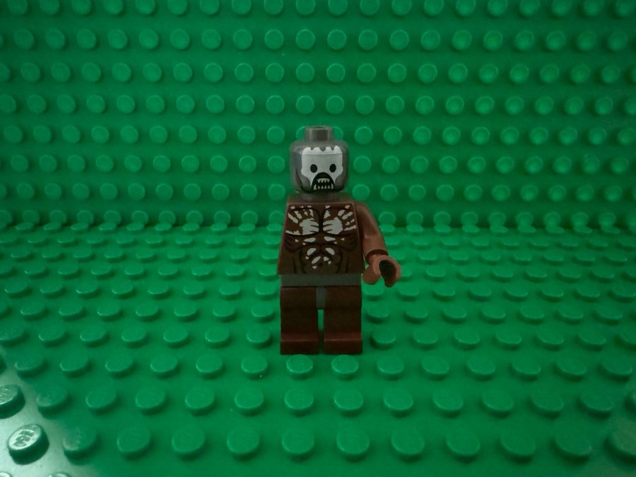 LEGO Lord of the Rings - Uruk-hai - Berserker