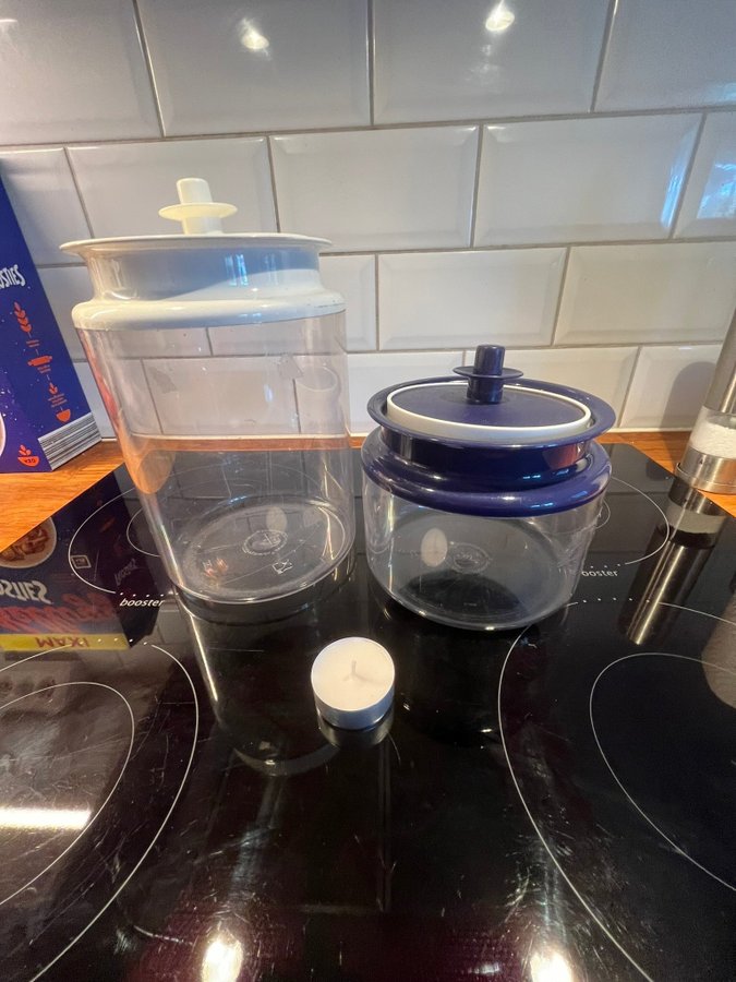 Tupperware Concorde 1,2 l och 2,4 l med lock