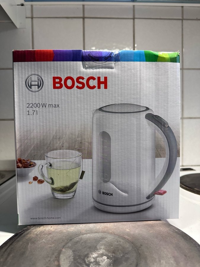 *NY* oöppnad Bosch Vattenkokare 2200W