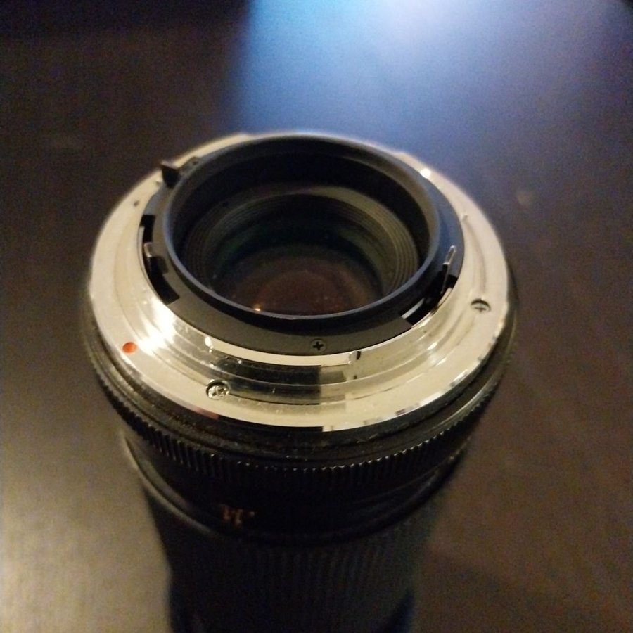 Vivitar 70-210mm f/4.5 Macro Focusing Zoom Objektiv