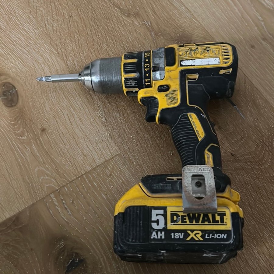 Dewalt XR DCD 18V Li-Ion Slagborrmaskin