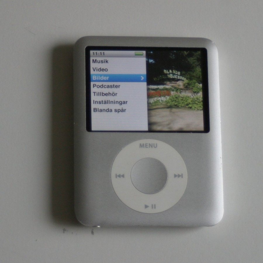 iPod 4GB