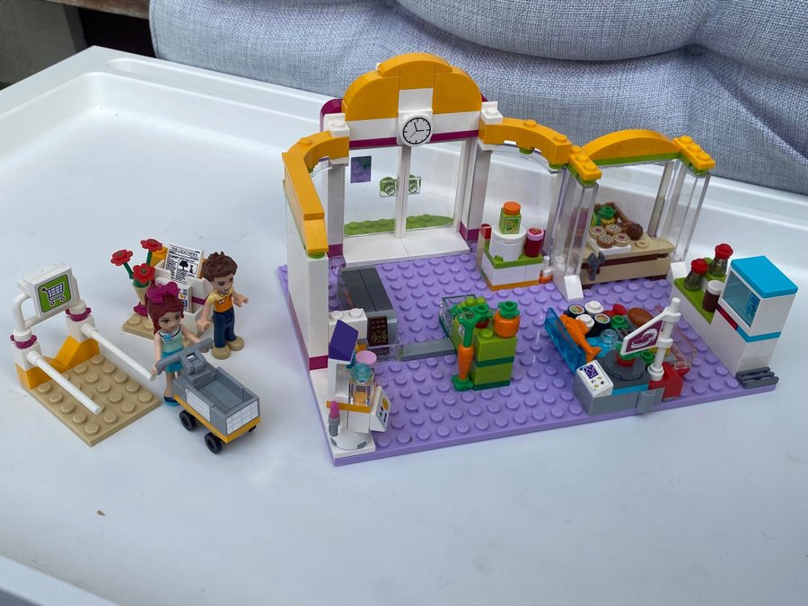 Heartlakes stormarknad Lego Friends 41118