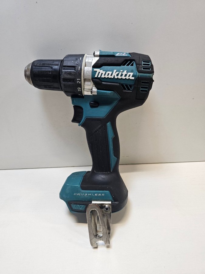 Makita DDF484 18V Borr/Skruvdragare