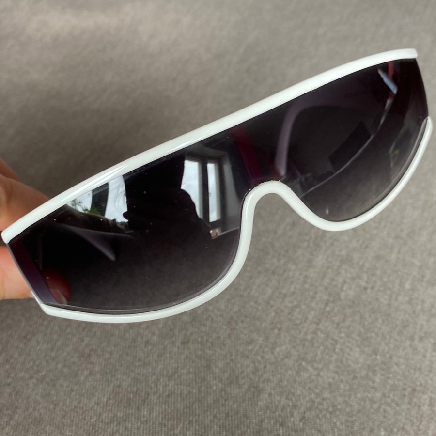 kone solglasögon sunglasses