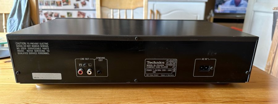 TECHNICS COMPACT DISC PLAYER MOD SL-PG 420 A MASH 4 DAC FILTER