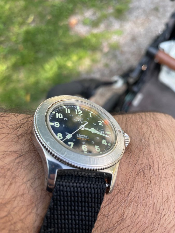 Glycine Combat Sub 42mm