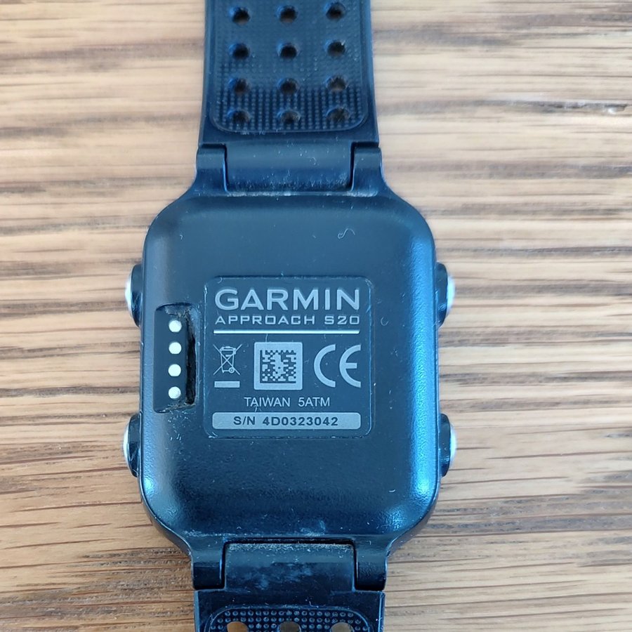 Garmin Approach S20