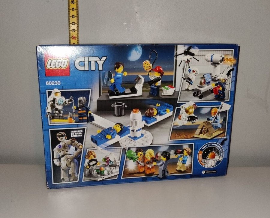 Lego City #60230 "Figurpaket Rymdforskning", NY i Oöppnad förpackning