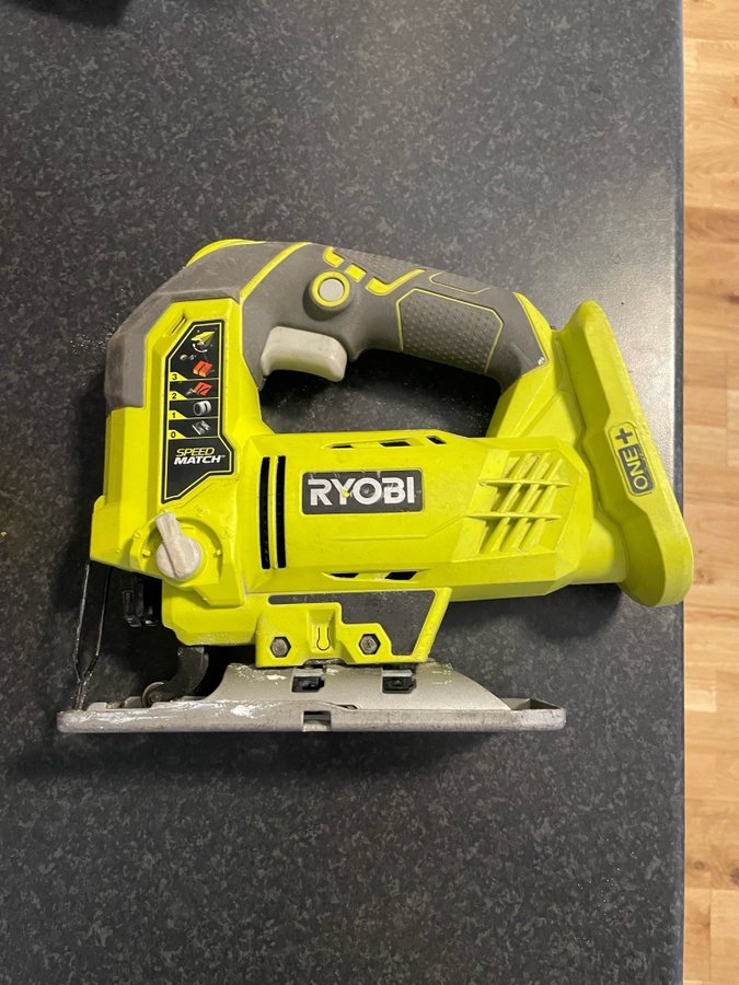 Ryobi sticksåg one+