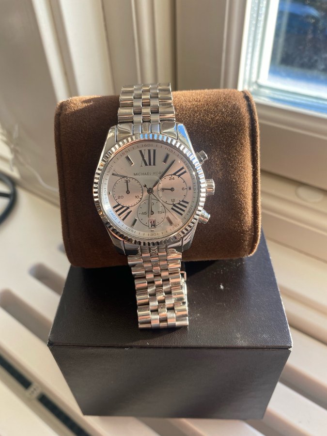 Michael Kors Klocka MK-5555 Rostfritt stål