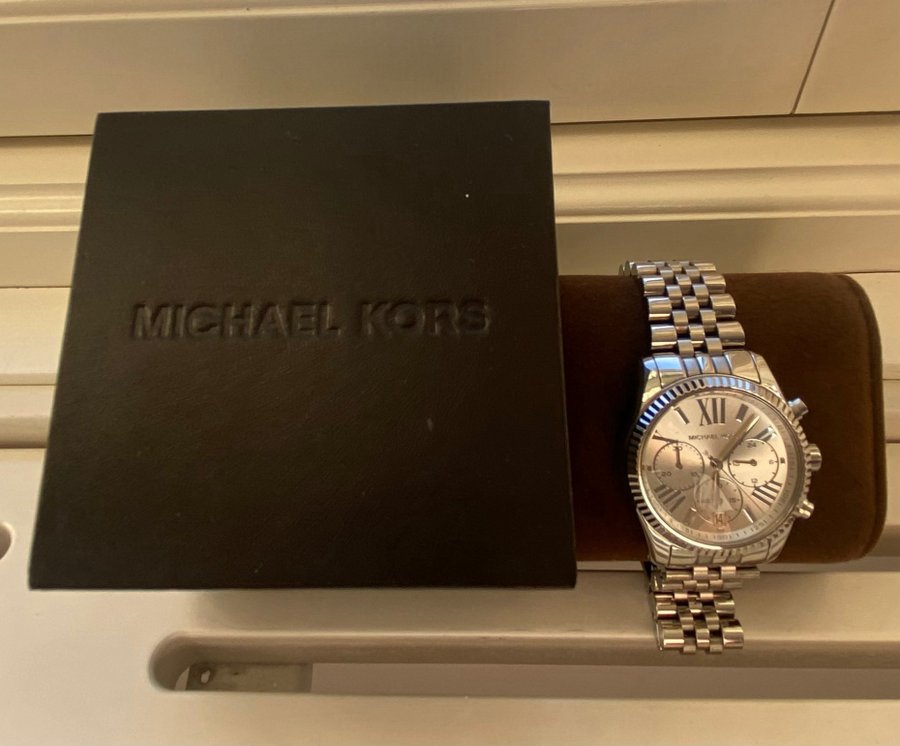 Michael Kors Klocka MK-5555 Rostfritt stål