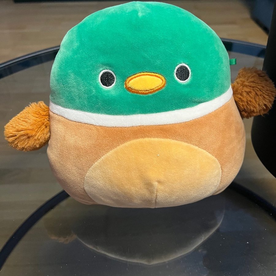 Squishmallow Avery the Mallard 15cm