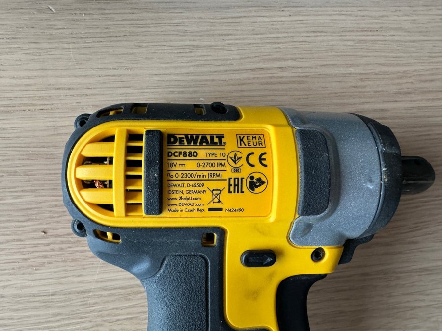 DeWalt DCF880NT Mutterdragare 1/2" 18V XR T-STAK (utan batterier)