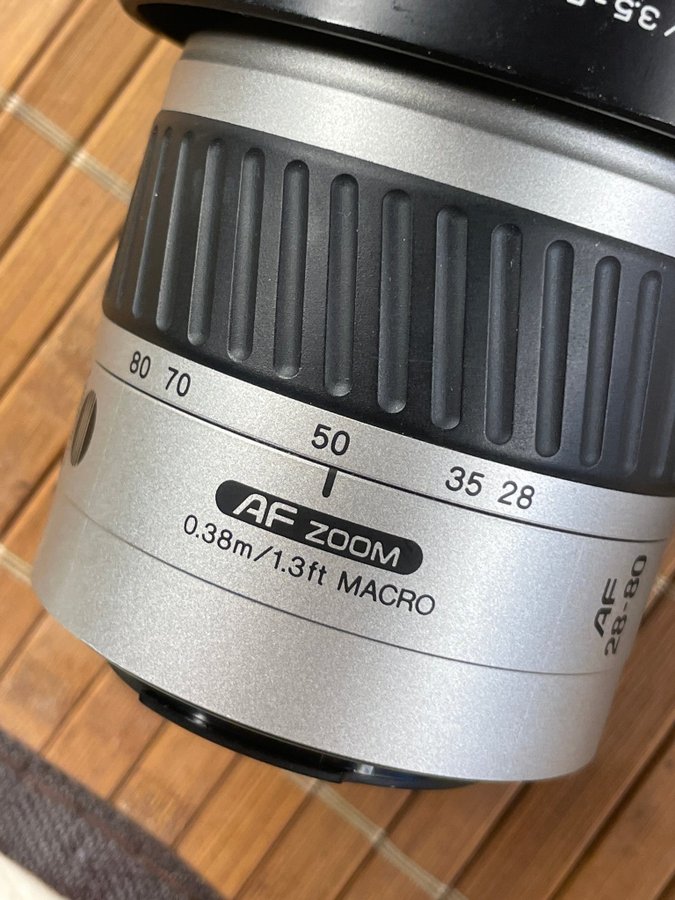 Minolta AF Zoom 28-80mm f/3.5-5.6 Makro Objektiv