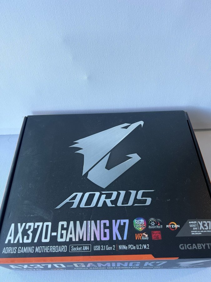 Gigabyte Aorus AX370-Gaming K7