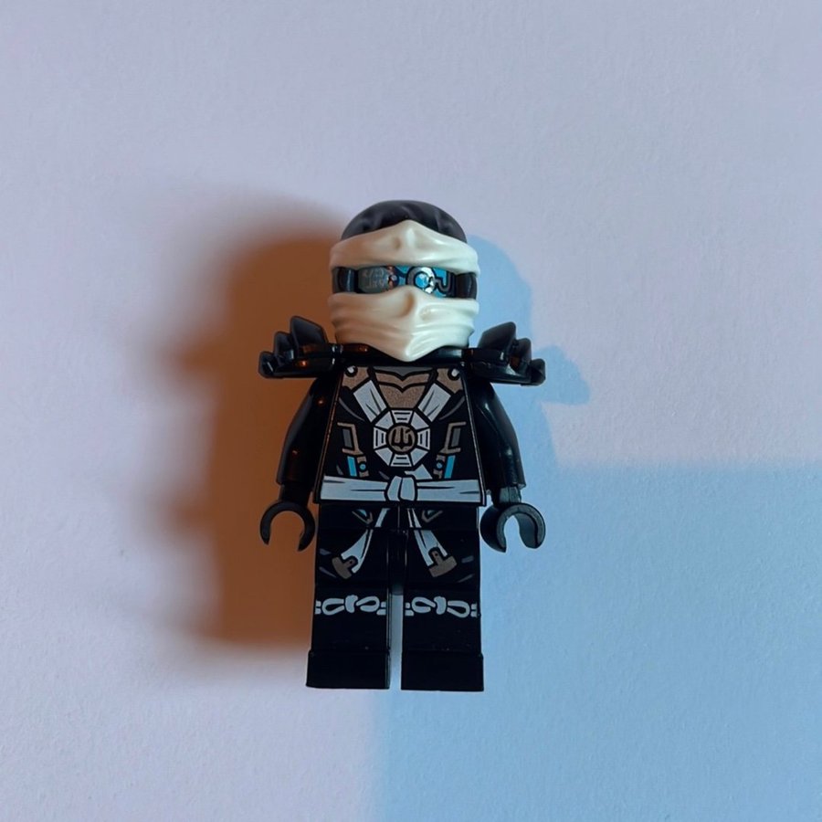 Lego Ninjago - Zane (Deepstone armor)