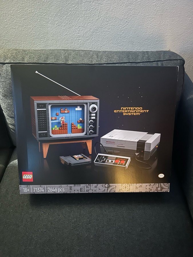 LEGO Nintendo Entertainment System 71374