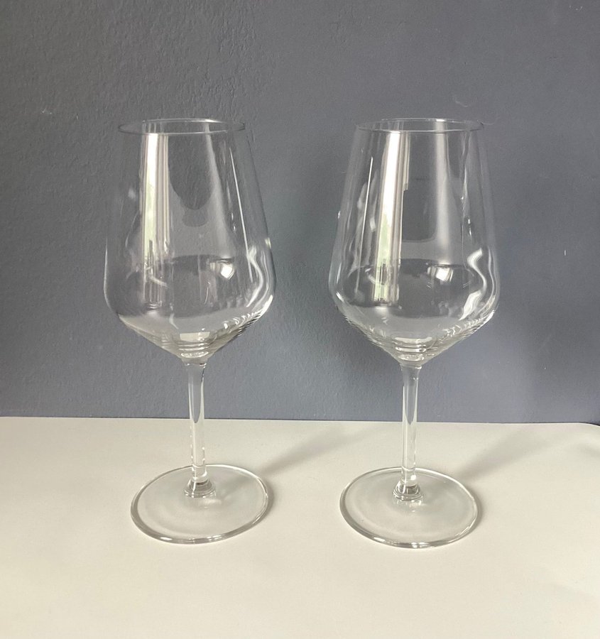 Vinglas 2 st stora fina Glas 22cm höga ( Annons 2)