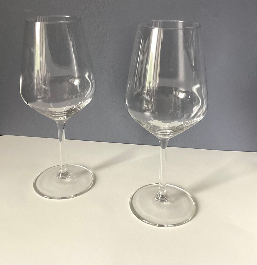 Vinglas 2 st stora fina Glas 22cm höga ( Annons 2)