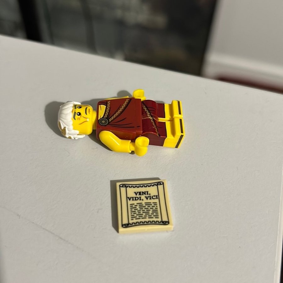 Lego Minifigur - Caesar