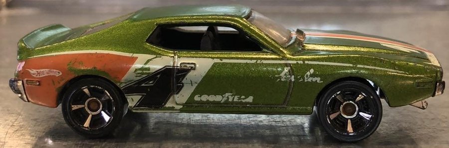 Hot Wheels AMC Javelin AMX 1:64