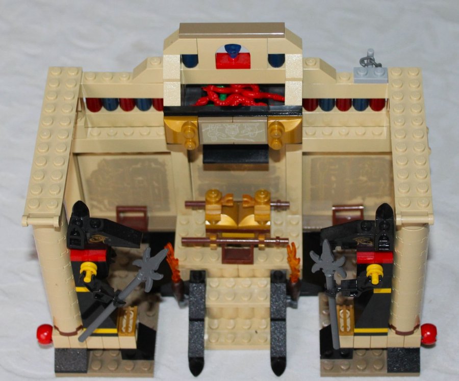 LEGO 7621 INDIANA JONES AND THE LOST TOMB, RAIDERS OF THE LOST ARK