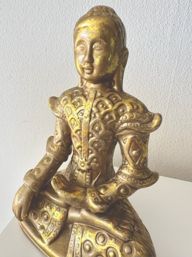 Buddha Staty Guldfärgad 19 cm hög