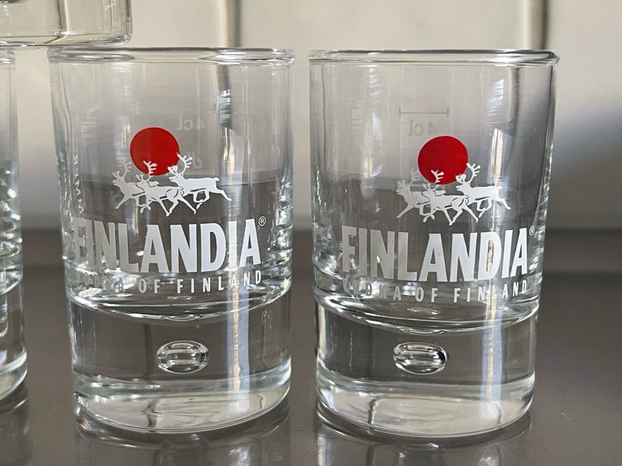 Finlandia shotglas