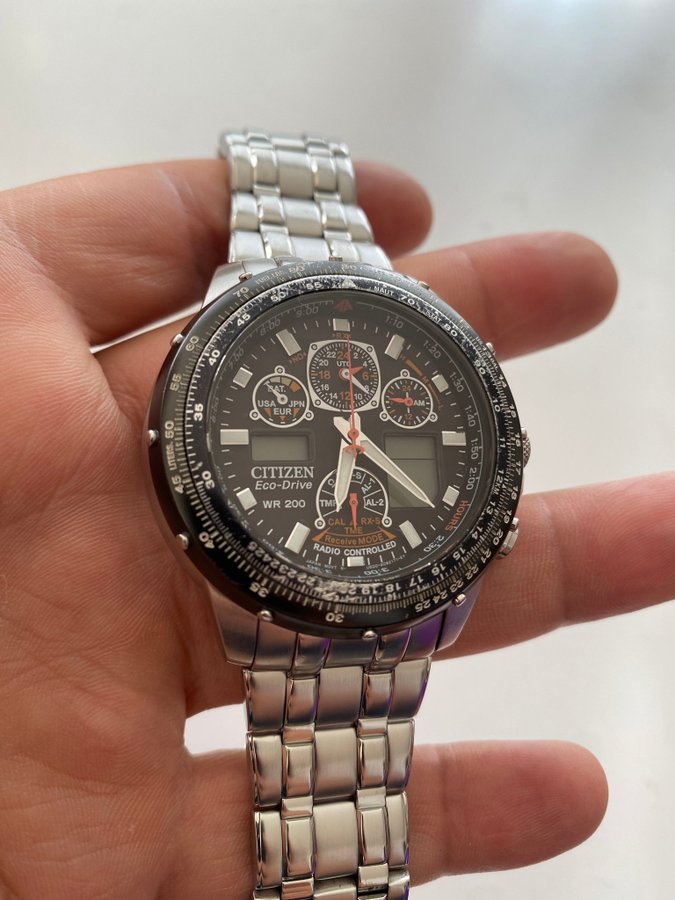 Citizen Eco-Drive promaster Radio Controlled wr 200 Chronograph