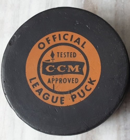 1 Eishockey Puck WM 1965 made in Kanada 1 aus 2 nach Wunsch