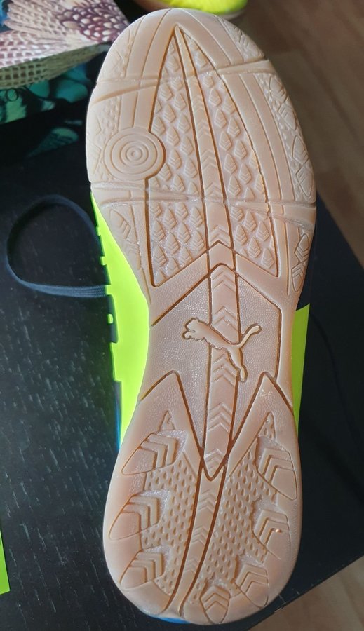 Puma EvoSpeed Inomhusskor Gröna Storlek 35