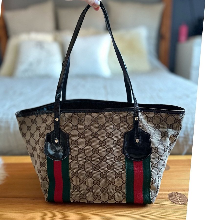 Gucci Ophidia handbag