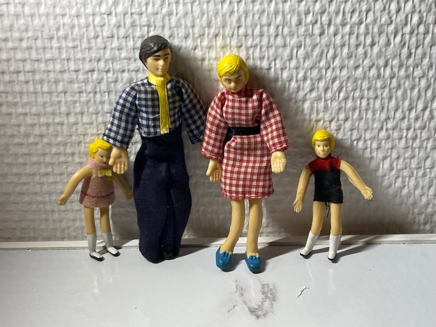 Lundby dockskåp familj