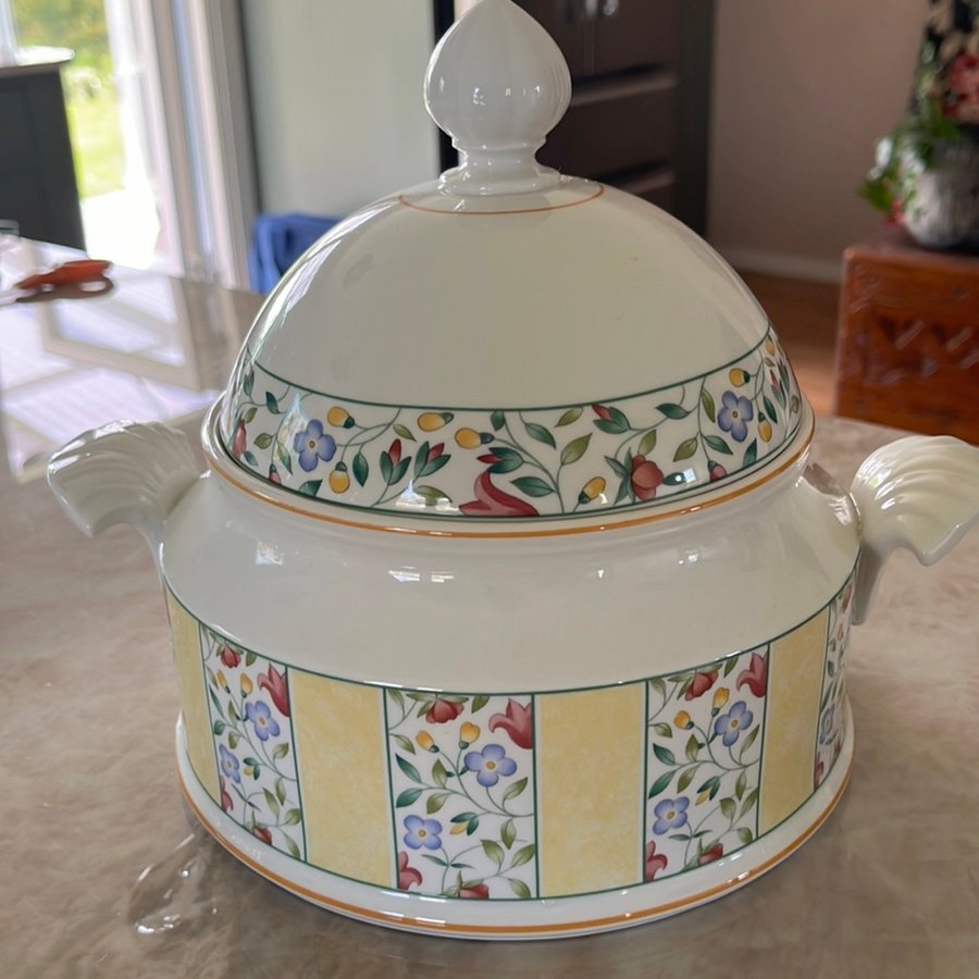 Villeroy  Boch karott /terrin Virginia