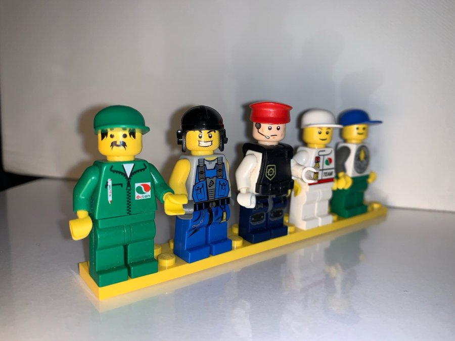 5 st Lego Minifigurer