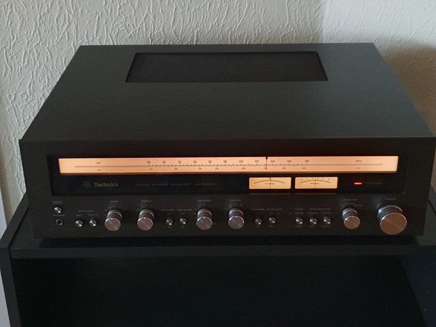 Technics SA-5460K FM/AM Stereo Receiver - som behöver repareras