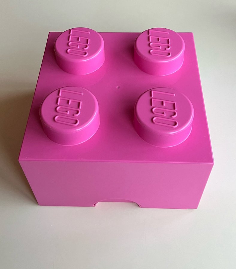 LEGO förvaringslåda rosa, mörkrosa. Fint skick!