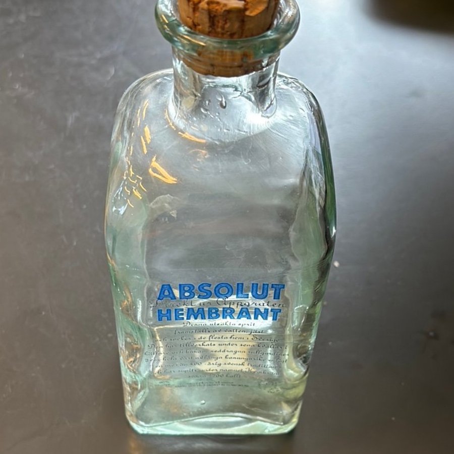 Handblåst glasflaska | Absolut Hembränt