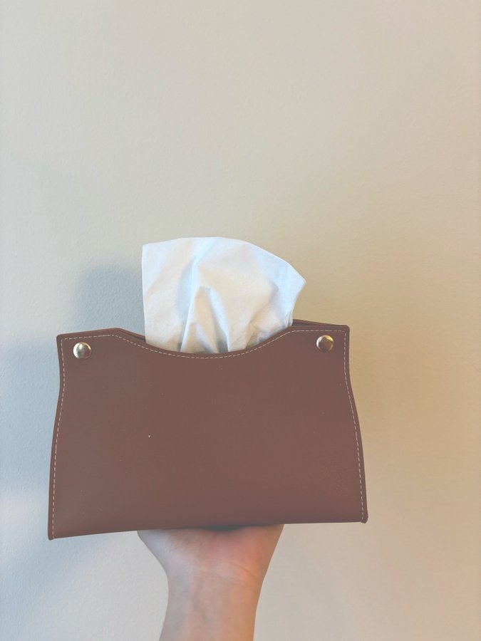 Leather napkin holder brown