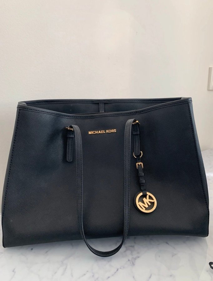 Michael Kors väska