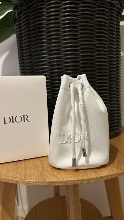 Sminkväska från Dior Beauty