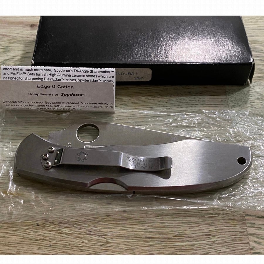 Spyderco Endura 2 Ny och oanvänd komplett med box